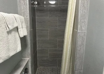 Super Inn hotel thumbnail 6