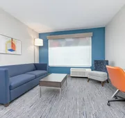 Holiday Inn Express & Suites Austin Airport East by IHG hotel detail image 5