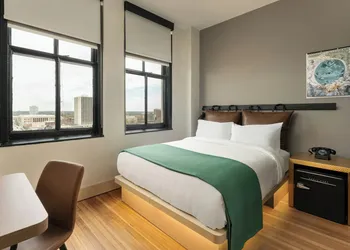 Moxy Columbia Downtown hotel thumbnail 7