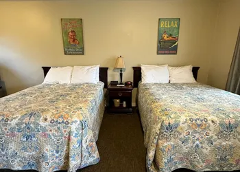 Carlton Marion Inn hotel thumbnail 2
