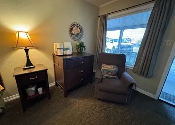 Carlton Marion Inn hotel thumbnail 6
