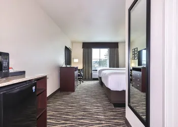 Cobblestone Hotel & Suites - Rhinelander hotel thumbnail 4