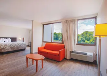 Americas Best Value Inn Winston-Salem, NC hotel thumbnail 7