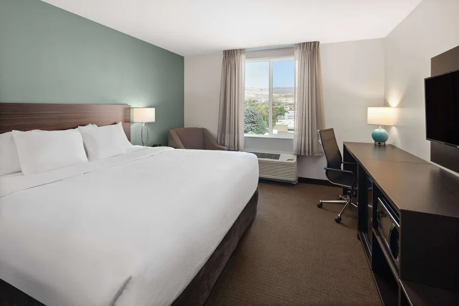 La Quinta Inn & Suites by Wyndham Wenatchee hotel detail image 6