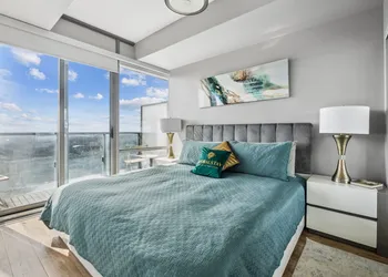 Burano Condos in Downtown Toronto hotel thumbnail 6