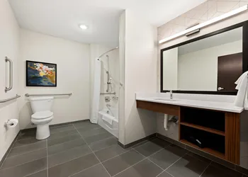Everhome Suites Huntsville - Research Park hotel thumbnail 6