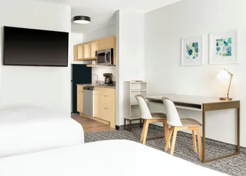 Towneplace Suites by Marriott Holland hotel thumbnail 6