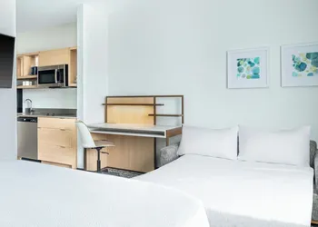 Towneplace Suites by Marriott Holland hotel thumbnail 7