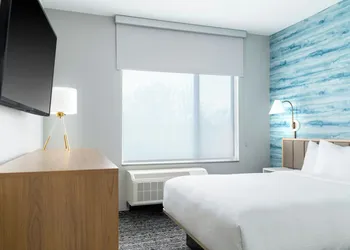 Towneplace Suites by Marriott Holland hotel thumbnail 8