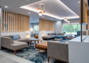 Towneplace Suites by Marriott Brunswick hotel thumbnail 3
