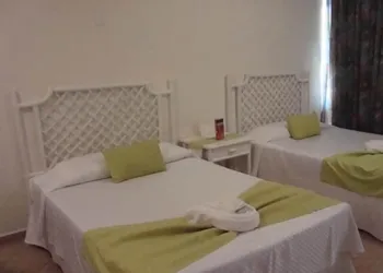 Grand Royal Lagoon hotel thumbnail 6