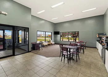 SureStay by Best Western Gulfport hotel thumbnail 2