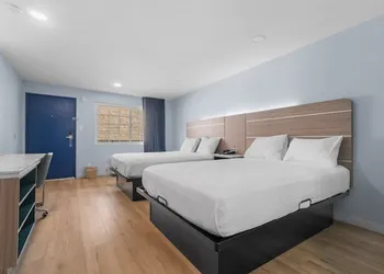 Travelodge by Wyndham Fairplex Pomona hotel thumbnail 6