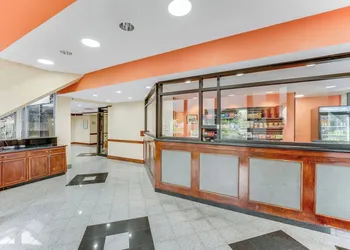 Red Carpet Inn & Suites hotel thumbnail 3