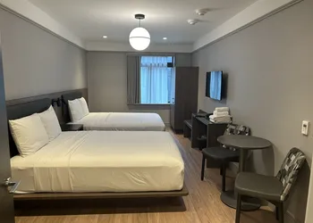 Melrose Hotel hotel thumbnail 4
