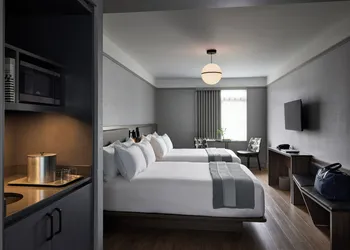 Melrose Hotel hotel thumbnail 5