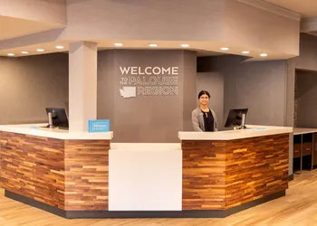 Hampton Inn Pullman hotel thumbnail 6