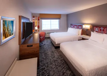 Hampton Inn Pullman hotel thumbnail 8