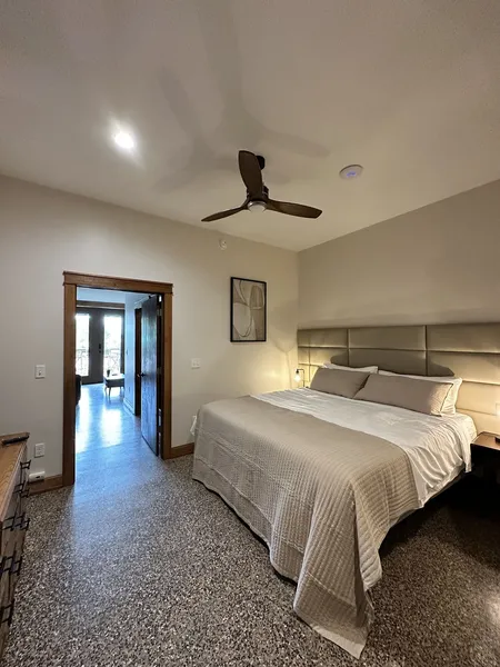 The Lodge Luxury Suites hotel detail image 6