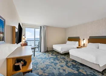 Hampton Inn St Ignace Lakefront Mackinac hotel thumbnail 8