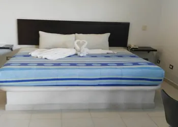 Hotel Edmagra Inn hotel thumbnail 5