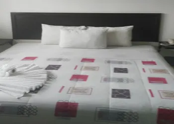 Hotel Edmagra Inn hotel thumbnail 7
