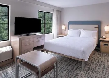 Homewood Suites Holland hotel thumbnail 6