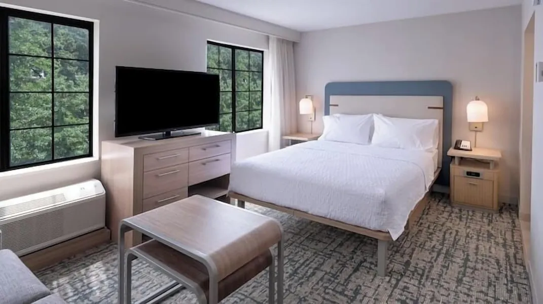 Homewood Suites Holland hotel detail image 6