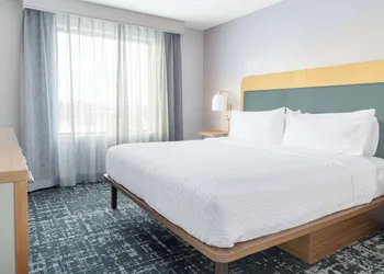 Homewood Suites Holland hotel thumbnail 8