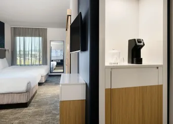 Springhill Suites By Marriott Dothan hotel thumbnail 7