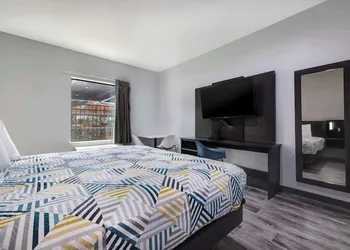 Studio 6 Katy, TX – Energy Corridor hotel thumbnail 7