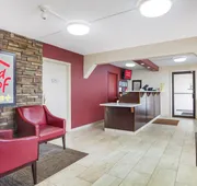 HomeTowne Studios by Red Roof Huntsville - Madison hotel detail image 5