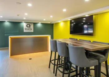 Quality Inn hotel thumbnail 5
