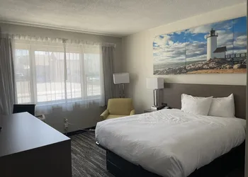 Manitowoc Inn hotel thumbnail 8