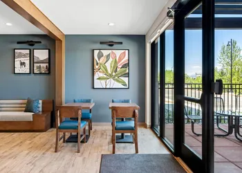 Everhome Suites Bozeman hotel thumbnail 3
