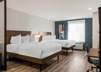 Everhome Suites Bozeman hotel thumbnail 7