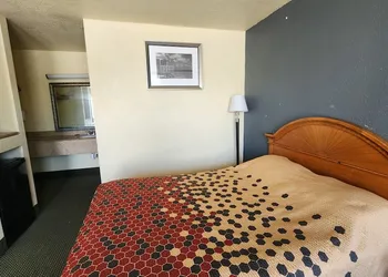 Eco Inn Suites by Hotel O Baytown hotel thumbnail 7