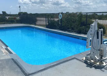 Super 8 by Wyndham Decatur Texas hotel thumbnail 8