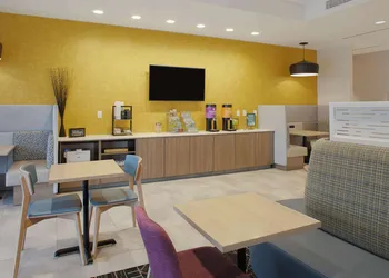 Home2 Suites By Hilton Little Rock Midtown/Medical Center hotel thumbnail 2