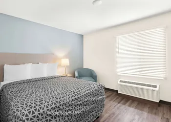 Woodspring Suites Savannah West Chatham Parkway hotel thumbnail 8