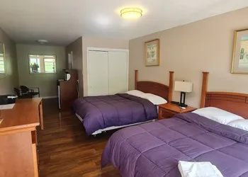 Werry'S Cottages Motel & Pub By OYO East Stroudsburg Poconos hotel thumbnail 6