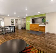 Woodspring Suites Bowling Green I-65 hotel detail image 3