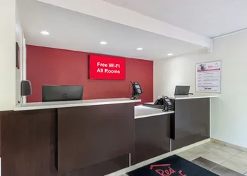Red Roof Inn Doswell - Kings Dominion hotel thumbnail 2