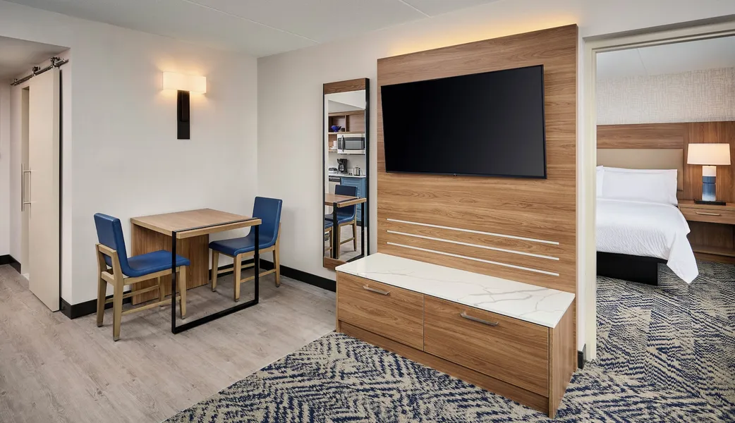 Candlewood Suites Burlington Conference Centre by IHG hotel detail image 6