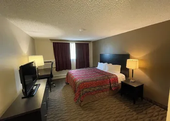 ALMAC HOTEL Lac La Biche hotel thumbnail 5