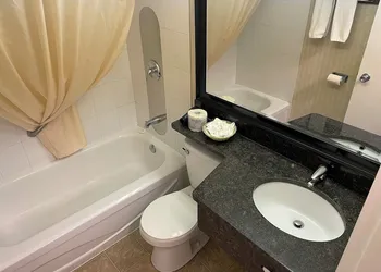 ALMAC HOTEL Lac La Biche hotel thumbnail 6