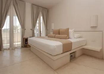 Suites Panamera hotel thumbnail 8