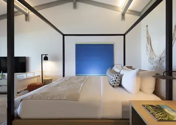 Ocean Bungalows at Turtle Bay Resort hotel thumbnail 5