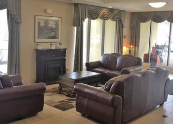 Danville Suite hotel thumbnail 2