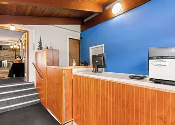 Rodeway Inn Oscoda hotel thumbnail 2